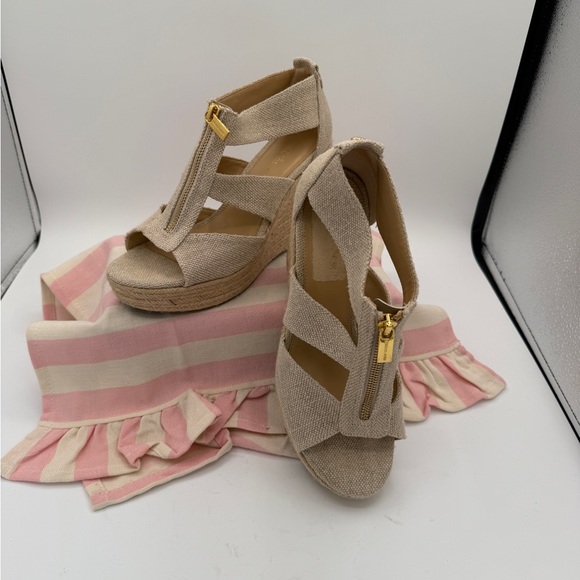 Michael Kors Cream Wedges with Chunky Heel - Picture 2 of 5